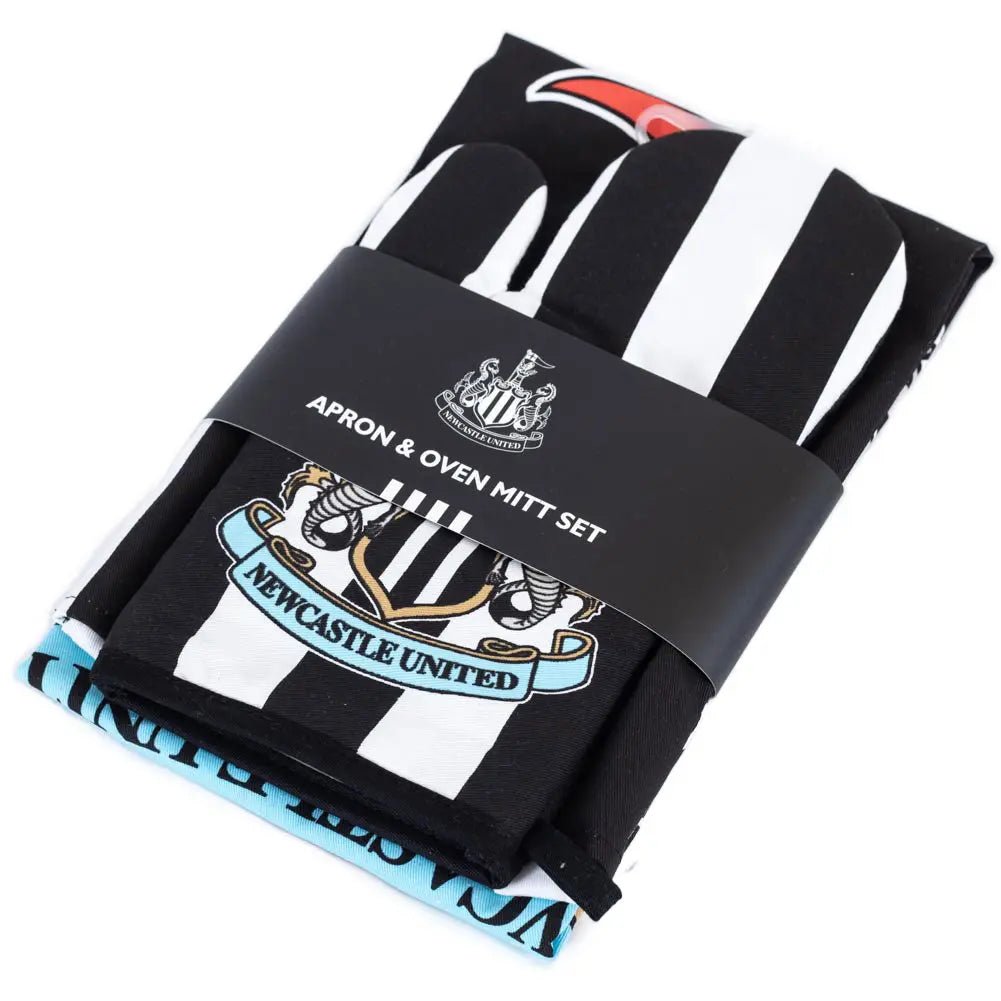 Newcastle United Apron & Oven Glove Set Football Gifts Online