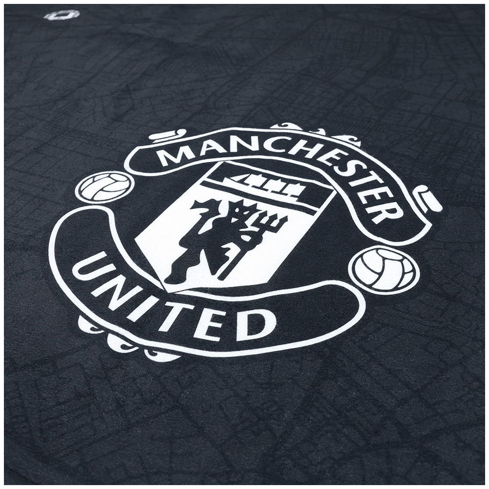 Manchester United Identity Sherpa Fleece Blanket